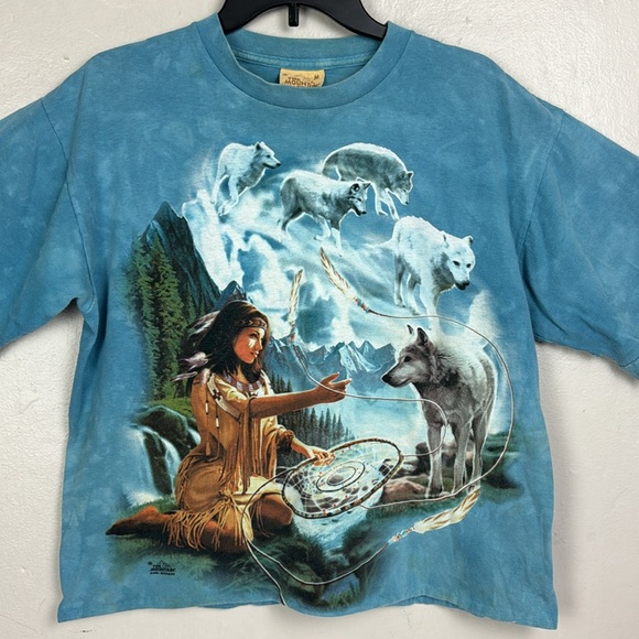 The Mountain Tops - Vtg The Mountain Blue Tie Dye T Shirt Indigenous Woman Wolfs S Dakota MEDIUM USA
